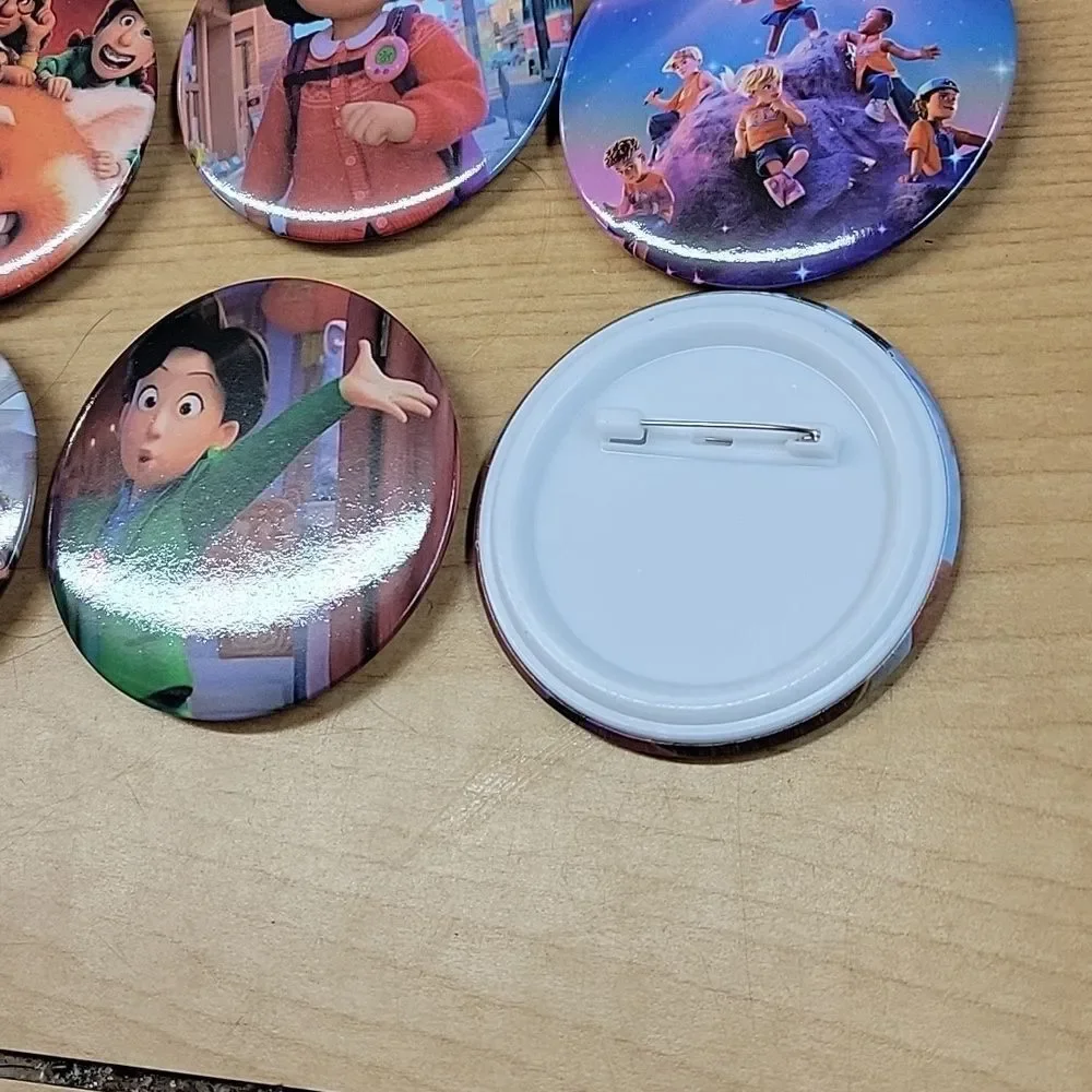 23  Disney Pixar 2.25 inch Pinback‎ Buttons Turning Red flair